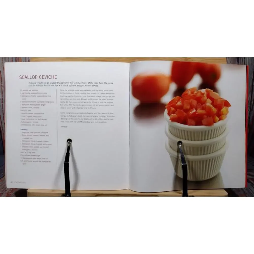 On the Chile Trail: 100 Great Recipes from Across America by Coyote Joe‎